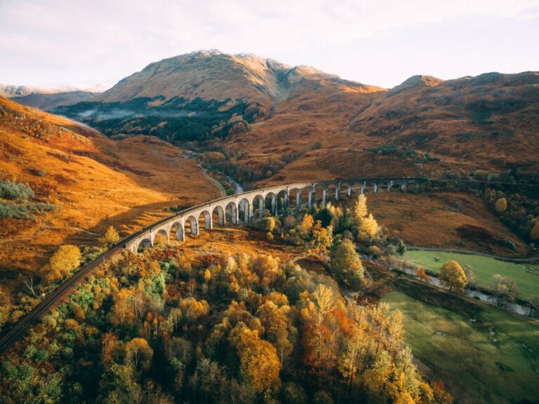 Beautiful Scottish scenery with mountains.